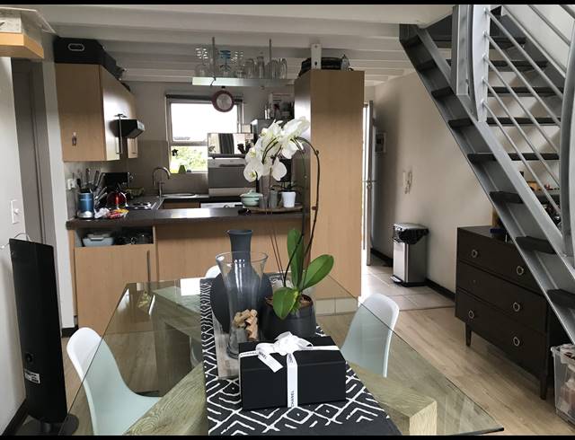 1 BEDROOM APARTMENT TO LET IN LONEHILL